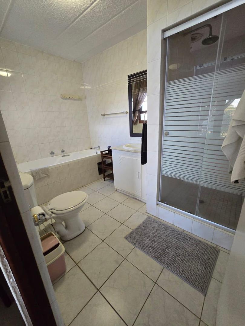 2 Bedroom Property for Sale in Hartebeespoort A H North West
